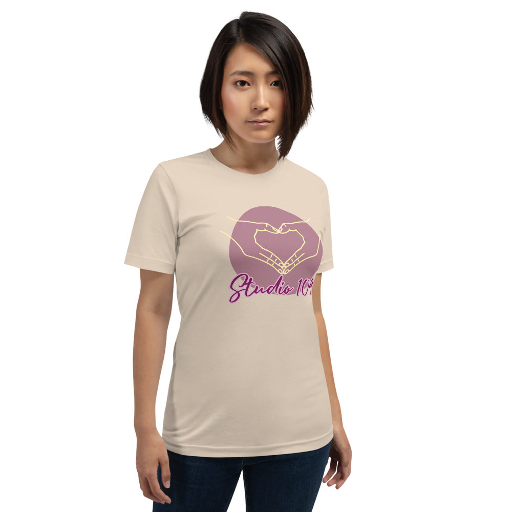 Studio 104 Hand/Heart Short-sleeve unisex t-shirt